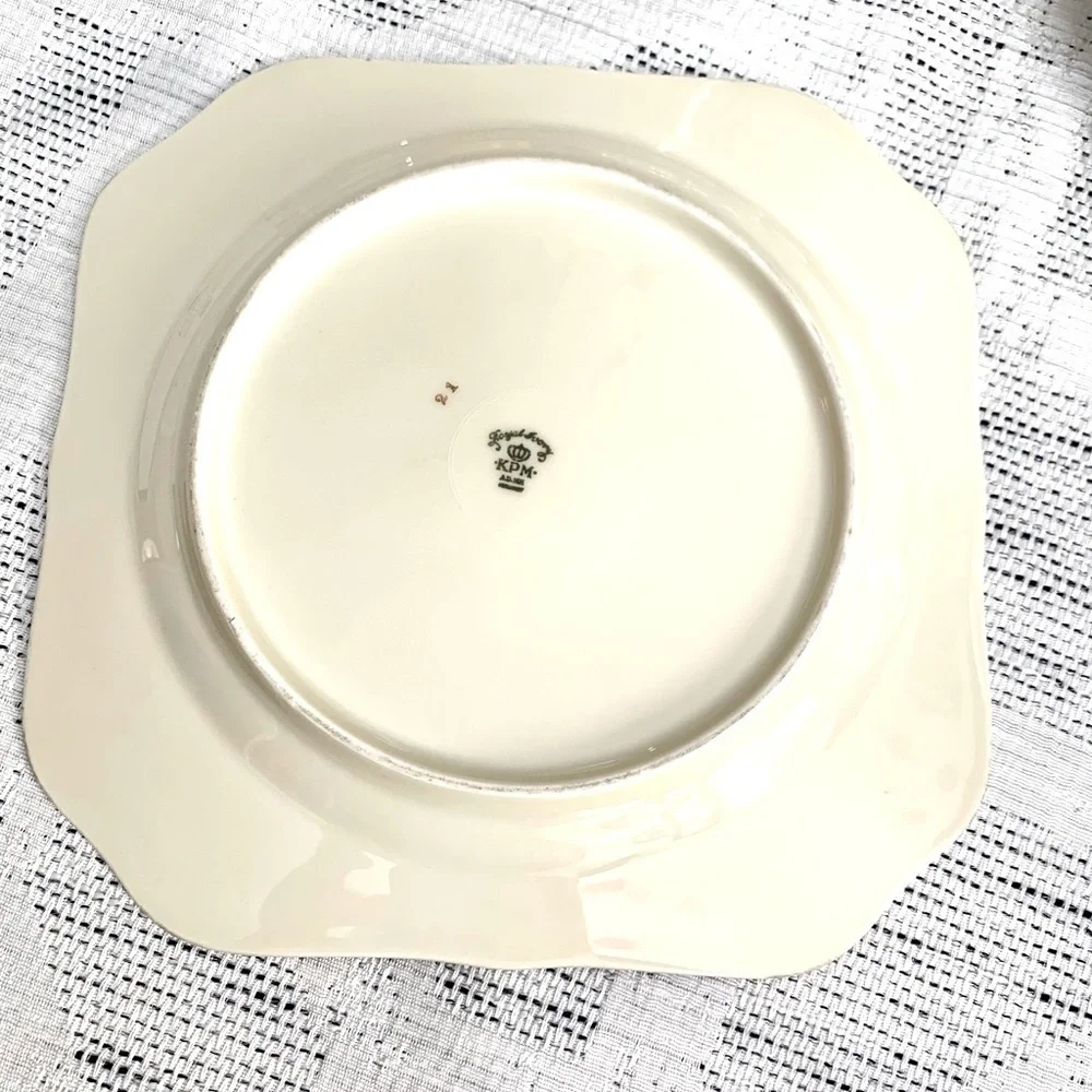 KPM Royal Ivory- Riviera Floral Pattern Set of 4 China